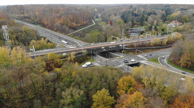 IJse nabij knooppunt Groenendaal waar waterloop onder N0 en spoorweg loopt De IJse nabij het knooppunt Groenendaal waar de waterloop onder de R0 en spoorweg heen loopt (c) Tom De Bie