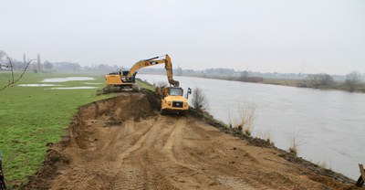 Werken aan Maas in Geistingen