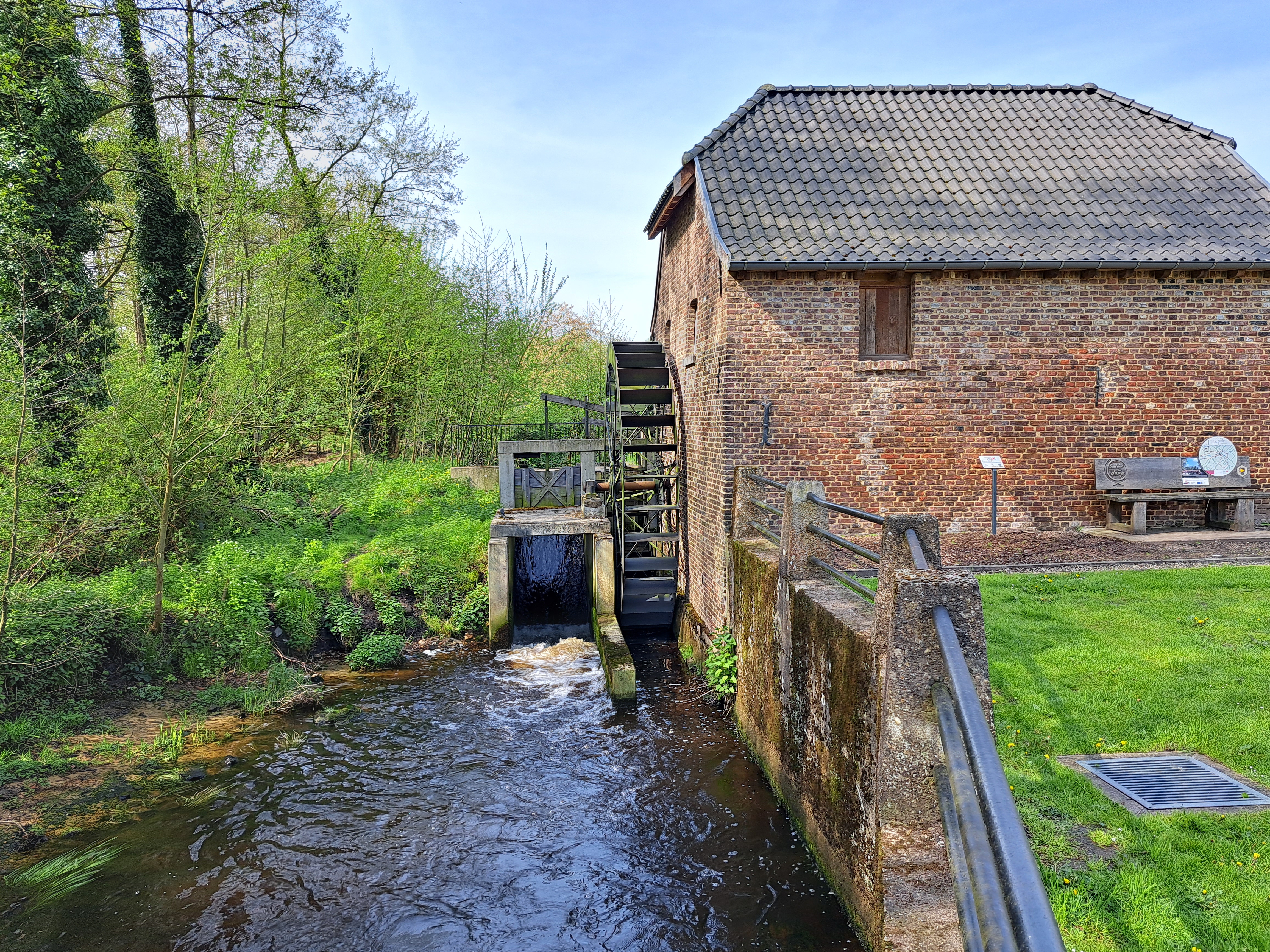 Bosbeek-Witbeek - Dorpermolen
