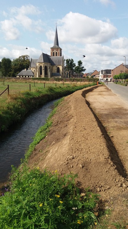 Witbeek - herstelde dijk Langerenstraat