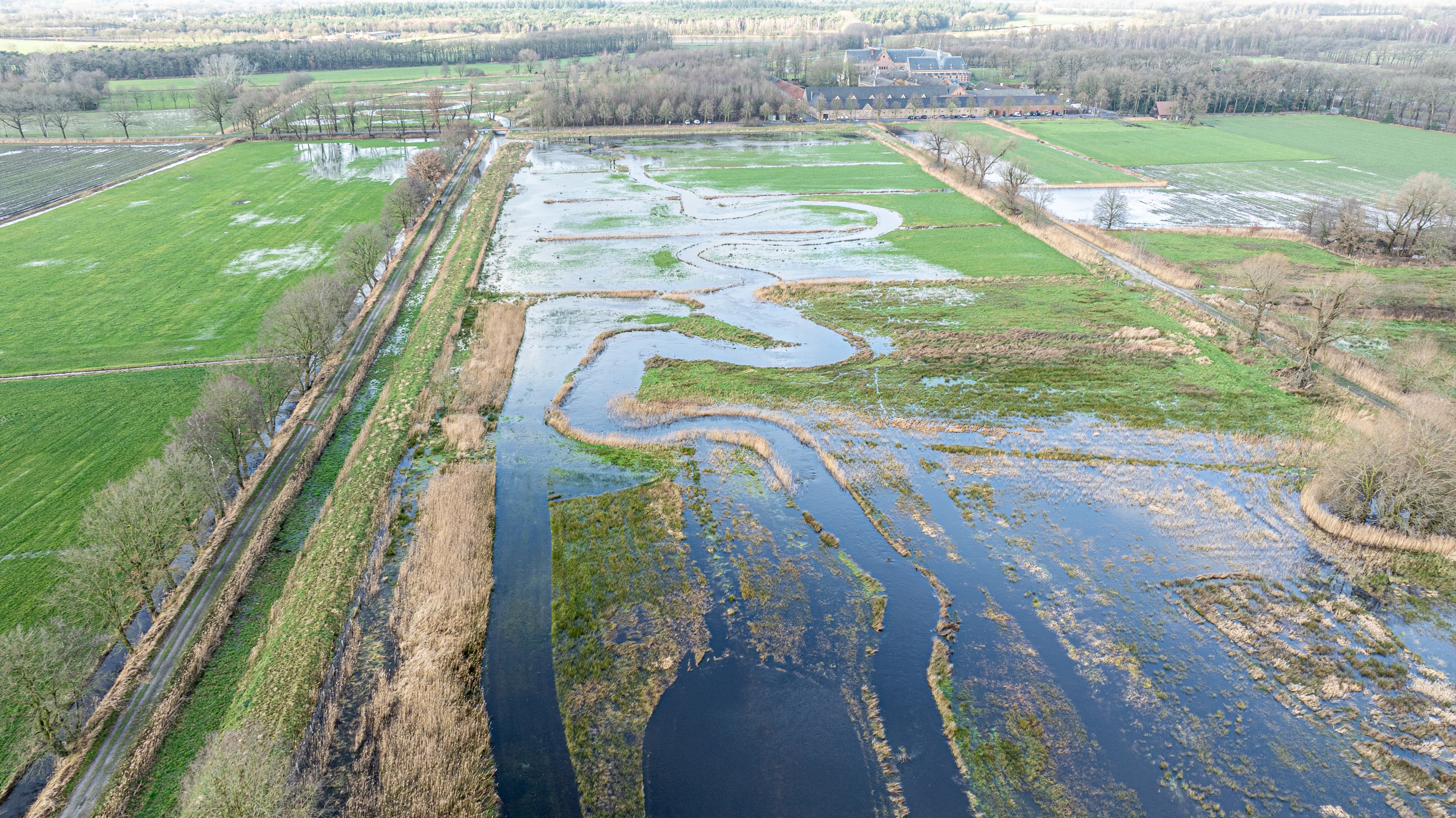 Warmbeek - overstromingen thv hermeanderingsproject2